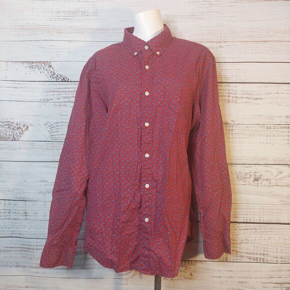 American Eagle Outfitters Red Patterned Casual Button Down Shirt - Picture 2 of 14